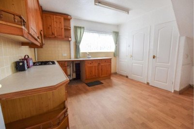 Leased - 137 Lundy Road-6