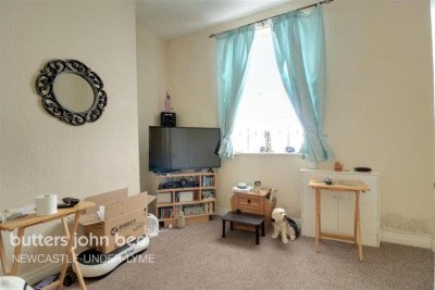 Lease - 5 Edensor Street-4