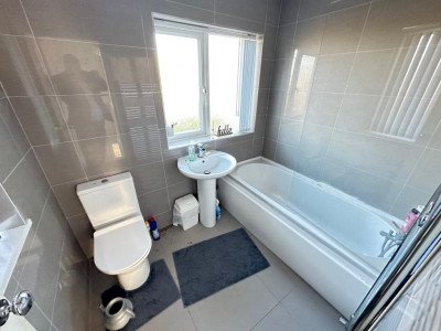 Leased 45 Bath Road-8