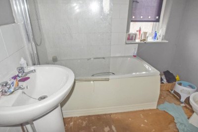 Leased - 34 Blakelow Road-6