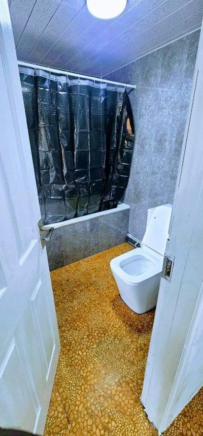 Leased - 129 High Street-8