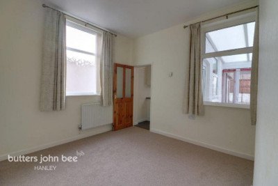 Lease - 8 Northwood Park Road-5