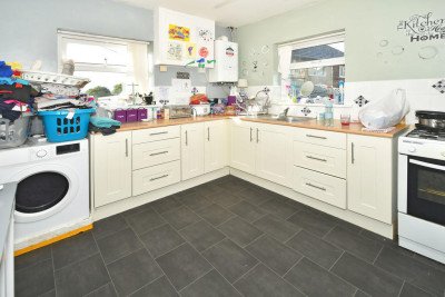 Lease 4 Swaffham Way-10