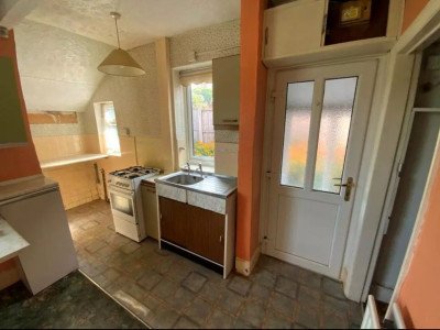 Lease - 3 Sutherland Avenue-3